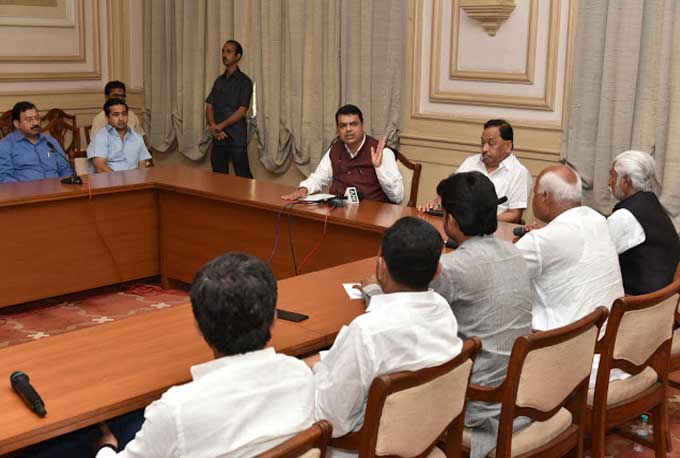 मुख्यमंत्री देवेंद्र फडणवीस