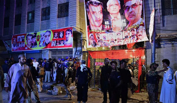 pak पाकिस्तान: चुनावी सभा में आत्मघाती विस्फोट