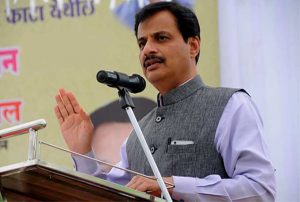 गृहराज्यमंत्री डॉ. रणजीत पाटील