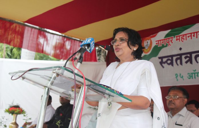 महापौर नंदा जिचकार महापौर नंदा जिचकार