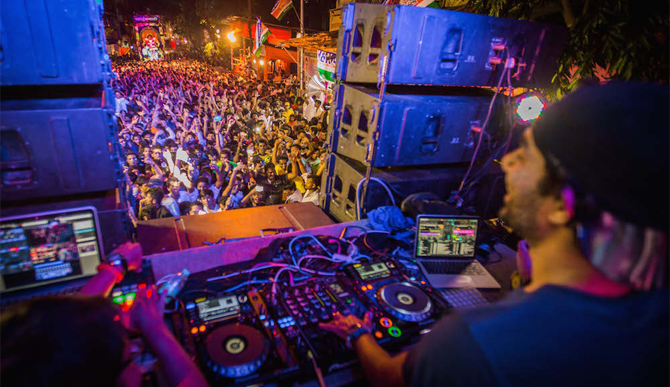 उच्च न्यायालयाकडून गणपती विसर्जन मिरवणुकीत डॉल्बी, डीजेवरील बंदी कायम