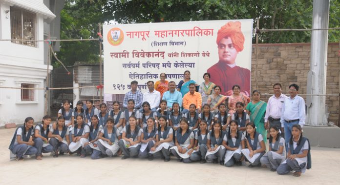 स्वामी विवेकानंद स्मारक येथे दिग्विजय दिन उत्साहात साजरा