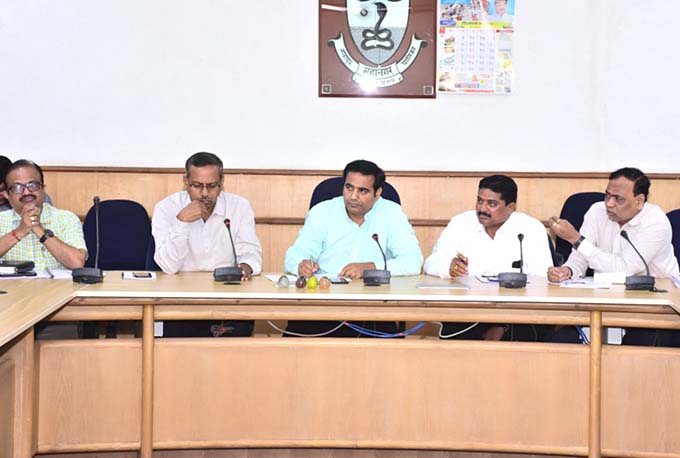 सभापती वीरेंद्र कुकरेजा