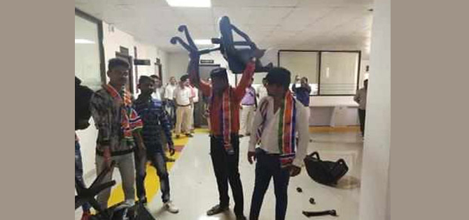 MNS activists booked for rioting, damaging property of NMC