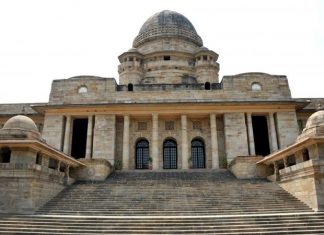 Transgender people can apply for police constable’s job: Maharashtra govt to HC Transgender people can apply for police constable’s job: Maharashtra govt to HC