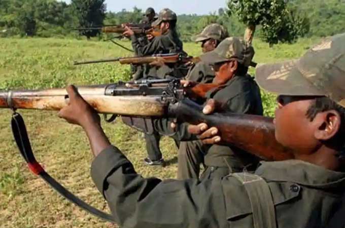 Maoists kill 17 security personnel