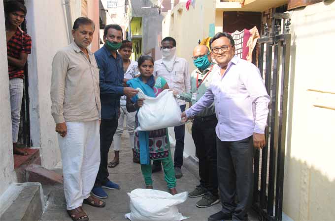 distribution-of-essentials-kit