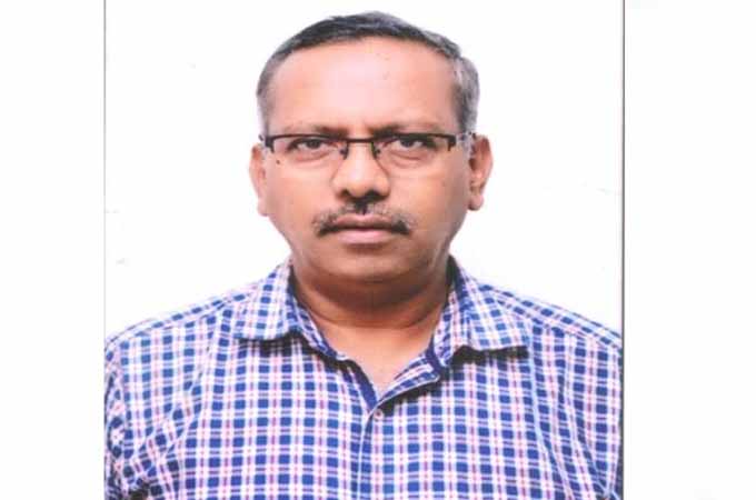 ravindra thakare collector