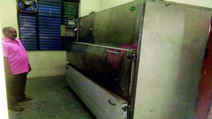 कोरोना मृत्यू