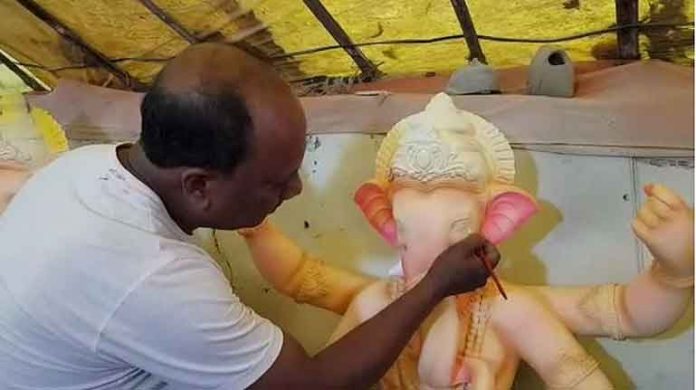 मूर्तिकार मूर्तिकार