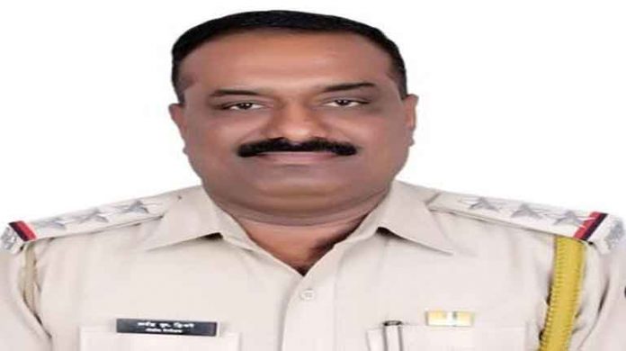 नरेंद्र हिवरे नरेंद्र हिवरे