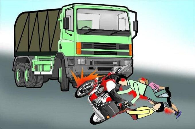 accident एकाचवेळी घरातून मायलेकाची अंत्ययात्रा, मुलाला शाळेत घेवून जाताना झाला अपघात