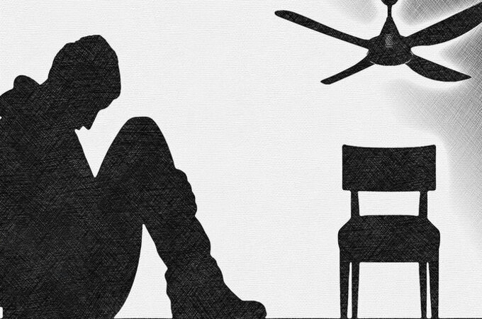 बहिणीच्या भविष्याच्या चिंतेने नैराश्यात गेलेल्या भावाने अखेर स्वतःला संपविले