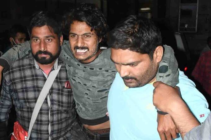 गर्लफ्रेन्डला