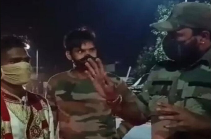 नवरीला एकटा बाईकवर घ्यायला निघाला नवरदेव, पोलीस म्हणाले, "किमान पाच जण तरी आणायचीस"