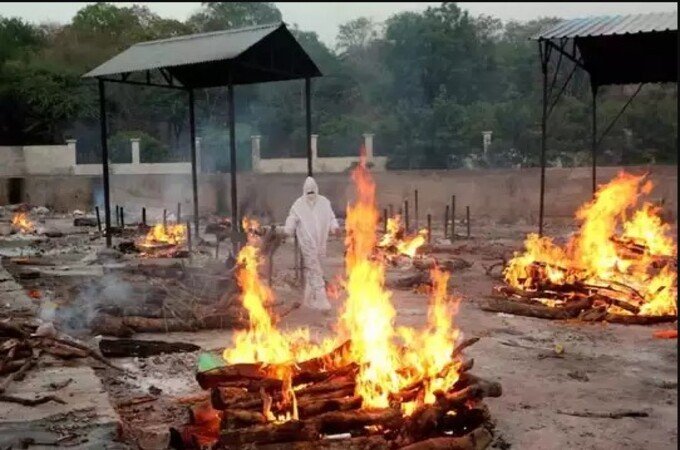 देशात कोविडमुळे दररोज होऊ शकतो २ हजार ३२० जणांचा मृत्यू