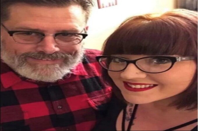 पतीसोबत घटस्फोट घेतल्यानंतर 31 वर्षीय तरुणीने आपल्या सासऱ्याशी बांधली लग्नगाठ