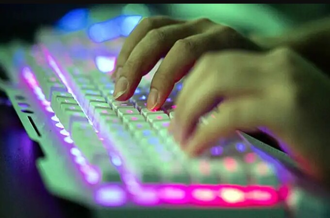 2 Indore sisters detained, found to be in touch with Suspected ISI Agents