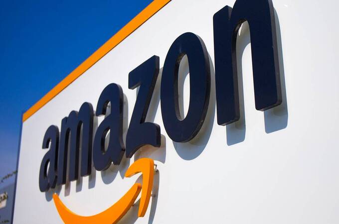 Amazon Amazon.com Inc hit with five new lawsuits of gender, racial bias