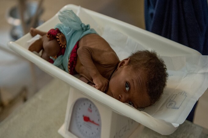 करोनाच्या काळात कोवळ्या पानगळीचे हुंदके, ३५६ कोवळी बालकांचा मृत्यू