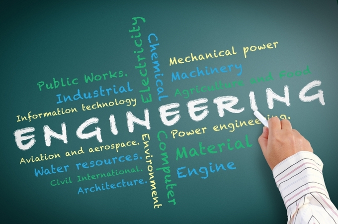 Engineering आता इंजिनीयरिंगचं शिक्षण मराठीसह आठ स्थानिक भाषांमध्ये घेता येणार