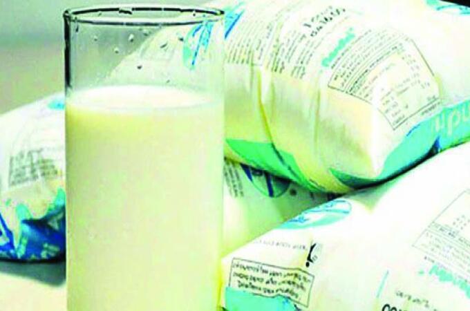 Mumbai Crime Branch arrests 2 involved in selling adulterated milk in branded packets