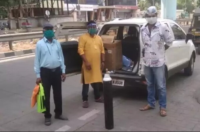 ऑक्सिजनअभावी बहिणीचा मृत्यू, मात्र या धक्क्यातून सावरत अनेक रुग्णांसाठी ठरत आहे आरोग्यदूत