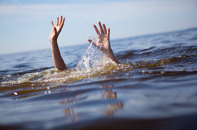 Picnic turns into tragedy as Father and his 12 year old Son drown in lake
