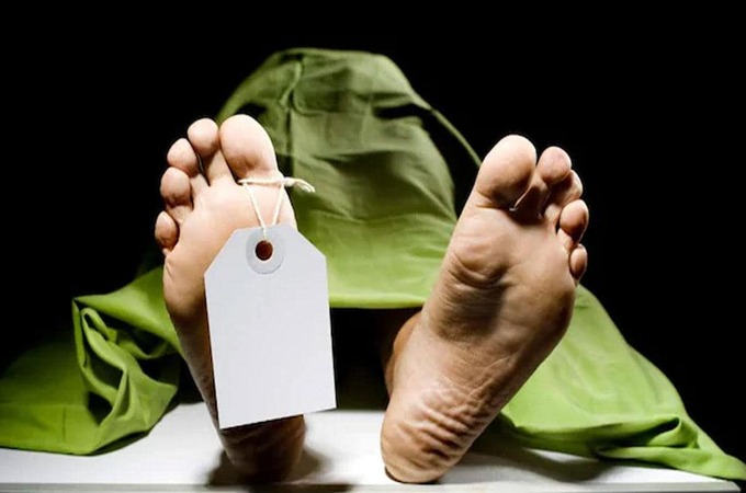 अल्पवयीन प्रियकराने केली आत्महत्या; गावकऱ्यांनी मृतदेहासोबतच लावलं प्रेयसीचं लग्न