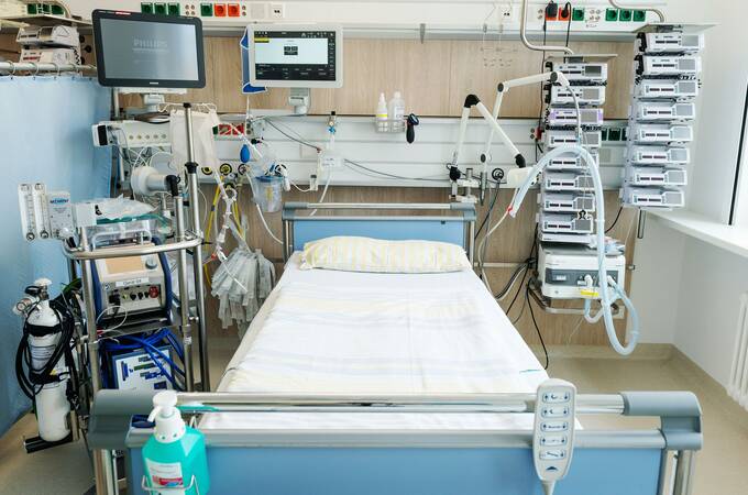 Covid patient dies after hospital staff remove his ventilator support for pending dues, alleged kin