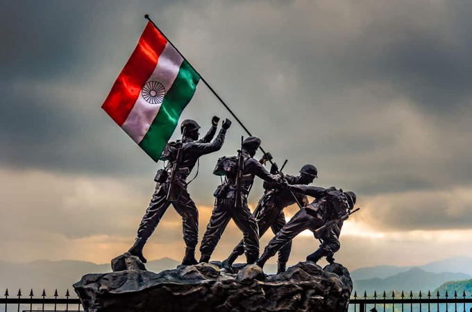 City boy Pratik inducted in Indian Army at first attempt