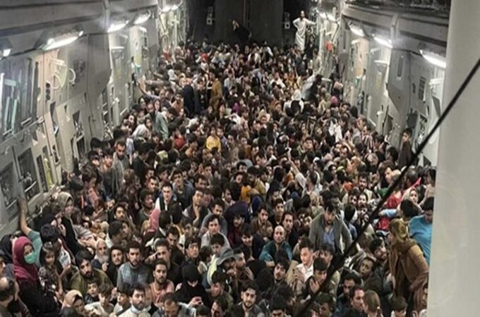 afganistan plane Photo Conflict in Afghanistan