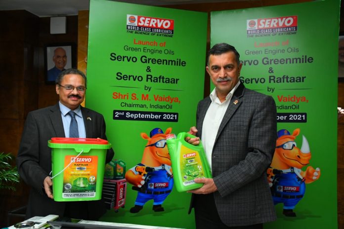 Chairman IndianOil and Director-R&D IndianOil during the launch