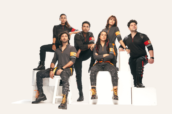 The cast of Ziddi Dil - Maane Na