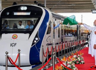 Gandhinagar-Ahmedabad-Mumbai Central Vande Bharat Express flagged off by PM Modi Gandhinagar-Ahmedabad-Mumbai Central Vande Bharat Express flagged off by PM Modi