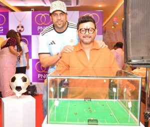 Marathi film and television Superstar Swapnil Joshi launches new football collection by PNG Jewellers!