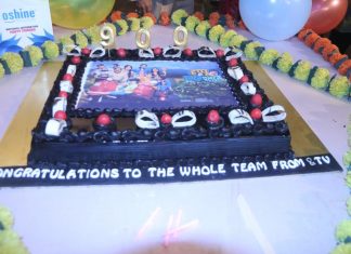 Happu Ki Ultan Paltan celebrates 900 episodes completion! Happu Ki Ultan Paltan celebrates 900 episodes completion!