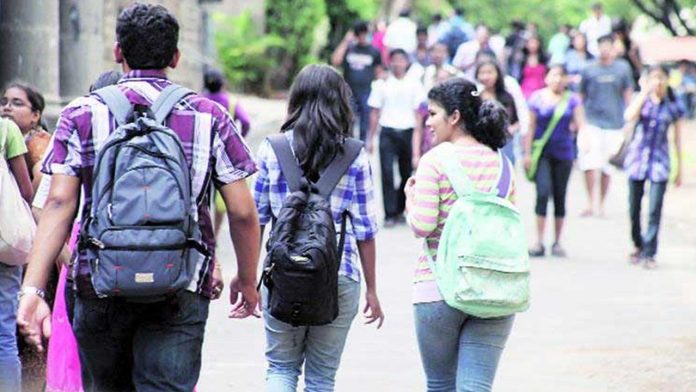 Voter registration now mandatory for college Admission of 18