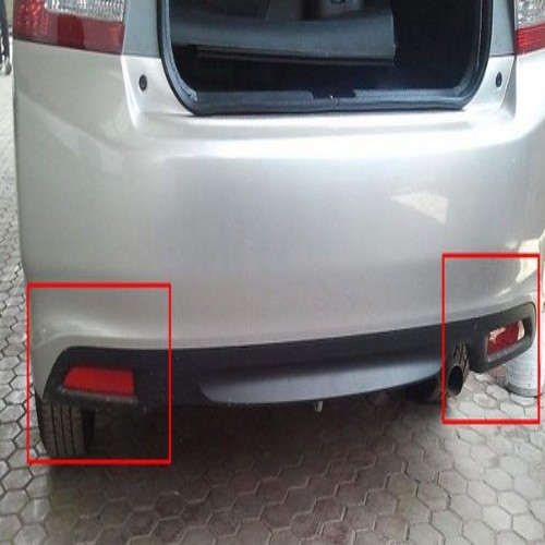 Mandatory to fix reflectors in all the vehicles