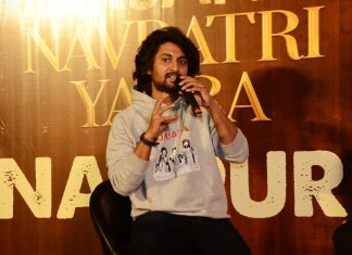 Nani greeted with warmth, enthusiasm, and fervor as he arrives in Nagpur for Dasara promotions